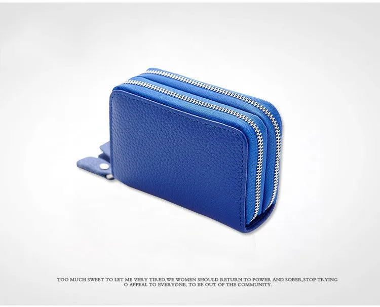 2777159828_1866447759