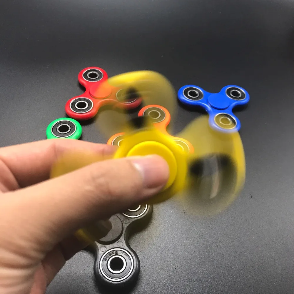 7 Цветов керамика Бусы Tri-Spinner Пластиковые EDC Руки Спиннер Для Аутизма и СДВГ волнуются спинер Долгое Время Анти стресс Игрушки