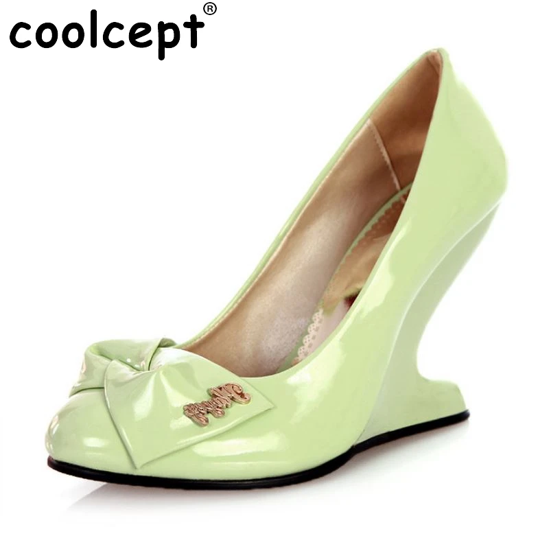 

Novelty Sweet Abnormal Heels Round Toe Comfort Inside Women Pumps Metal Decoration Less Platform Wedges Shoes Size 35-39