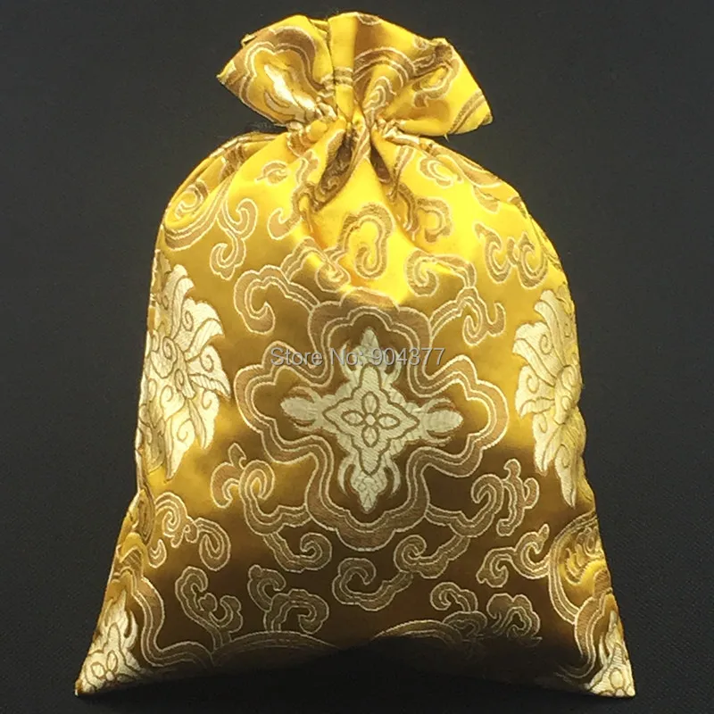 5 x 7 Inch, 4 x 5.5 Inch, 3 x 4 Inch 36 Pieces Christmas Burlap Favor Bags Mixed Color Linen Jewelry Pouches with Drawstring for Candy Cookie Presents DIY Craft