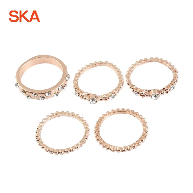 HC017 ring