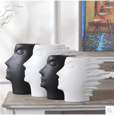 

Nordic modern minimalist home accessories living room TV cabinet wine cabinet new home decoration, abstract head statue crafts o