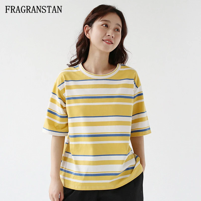 Для женщин сезон: весна–лето круглым вырезом короткий рукав Футболка Женская мода с принтом в полоску хлопковые футболки Повседневное свободные высокое качество Топ JQ430