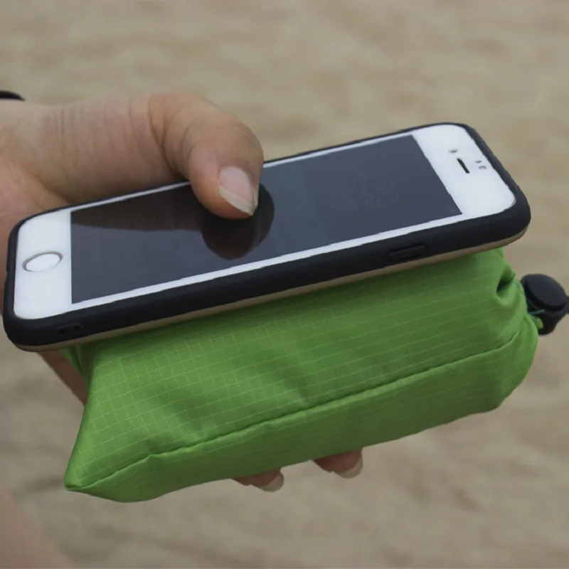 خفيفة في الهواء الطلق التخييم حصيرة للماء البسيطة بطانية مزودة بجيب المحمولة في الهواء الطلق سجادة للرحلات لشاطئ حديقة سادة الرمال شحن حصير...