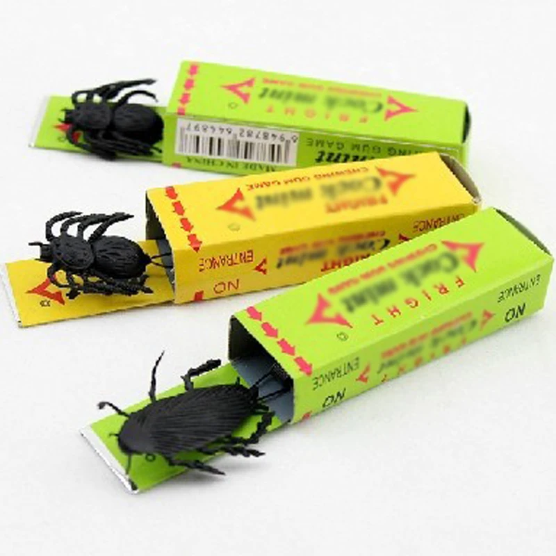 chewing gum cockroach