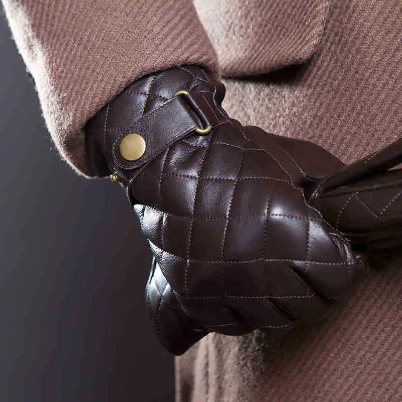 Genuine Leather Gloves Fashion Sheepskin Gloves Warm Velvet Wrist Buckle Men Winter Finger Driving Glove 17-5 new fashion women genuine leather sheepskin bow decoration velvet lining keep warm in winter black gloves