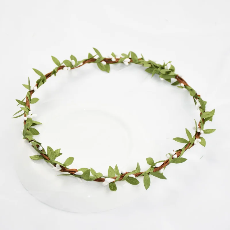 5 teile/los Handgemachte Frauen Mädchen Hochzeit Weiß Pip Berry Reif Brautjungfer Blume Crown Woodland Floral Haar Kranz 5 teile/los Handgemachte Frauen Mädchen Hochzeit Weiß Pip Berry Reif Brautjungfer Blume Crown Woodland Floral Haar Kranz