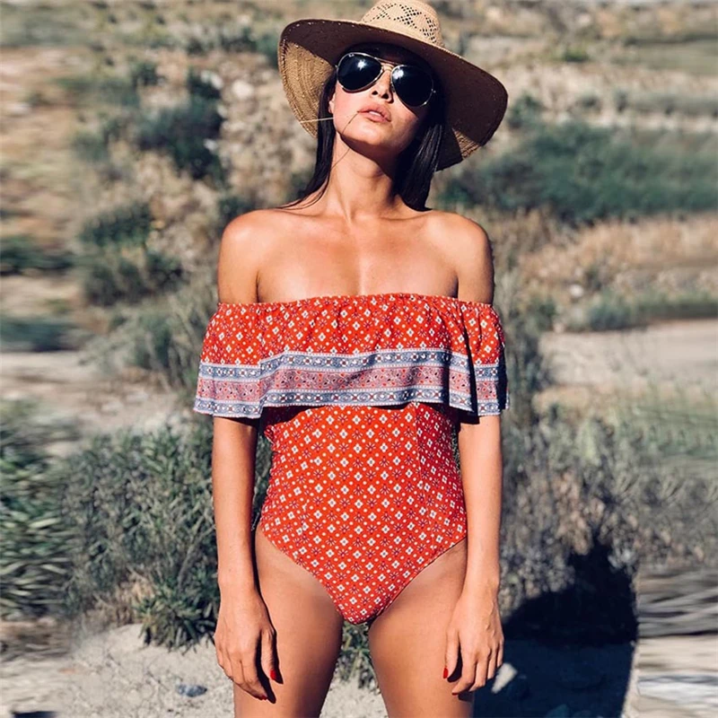 

One Piece Swimsuit Women Swimwear 2019 Print Patchwork Striped Swimsuit Women Sexy Beach Wear Bandeau Triangle Bathing Swimsuit