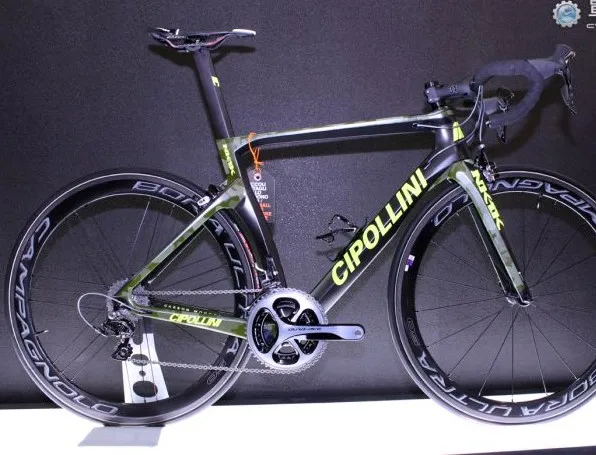 

2019 OEM full carbon complete bicycle with R7000 R8000 Groupset carbon wheelsets carbon saddle full carbon