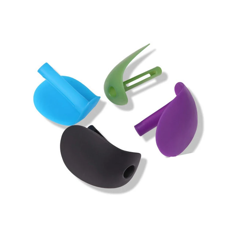 1pcs Creative Kitchen Supplies And Oil Spill Mitts Spatula Cooking Shovels Spill Protection Gloves Four Color Selection