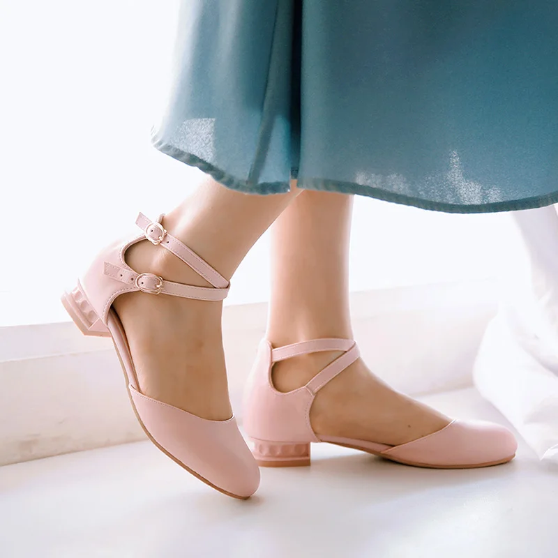 

European casual style comfortable round head summer sandals fashion cross belt buckle black white pink low-heeled women's shoes