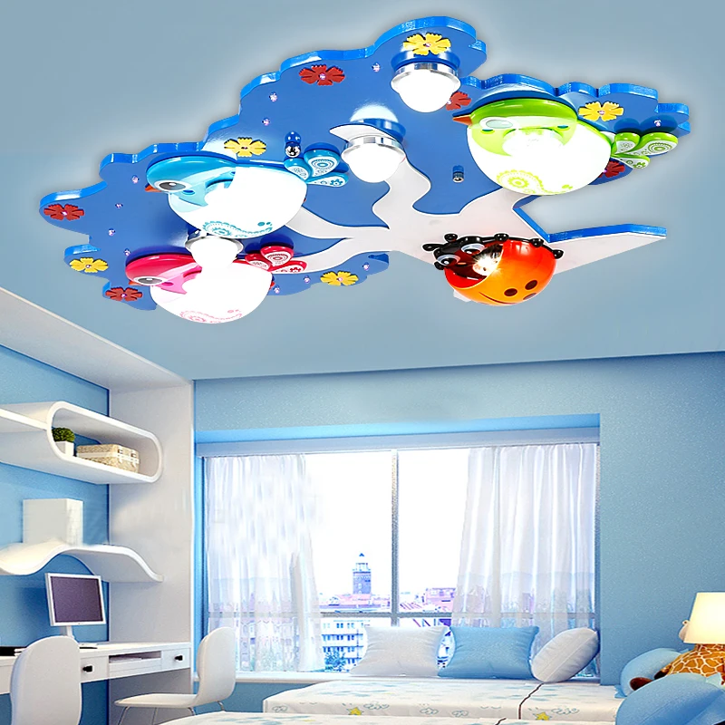 Потолок в детской. Потолок в детской комнате натяжной. Какой потолок в детскую. Какой потолок в детскую. Потолок в детской комнате.