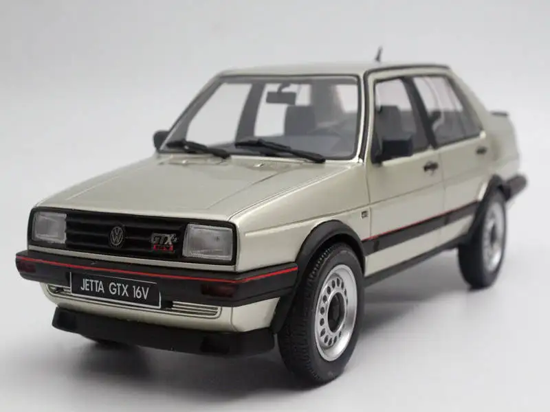 1:18 Масштаб Jetta GTX 16V Модель Смола модели автомобиля литые игрушки красный/белый/черный/lightgold