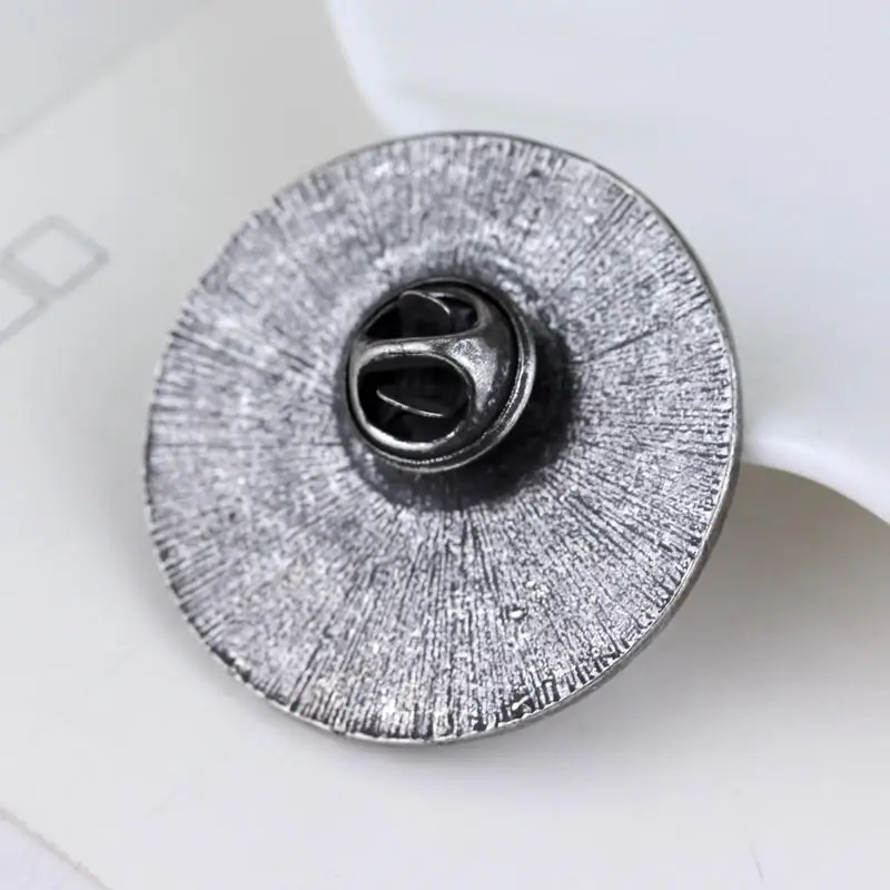 SG Game of thrones Dragon Wolf Bird Badge Brooches Pins A Song of Ice And Fire Hand of the King Lapel Pin Men Coat Jewelry Gift