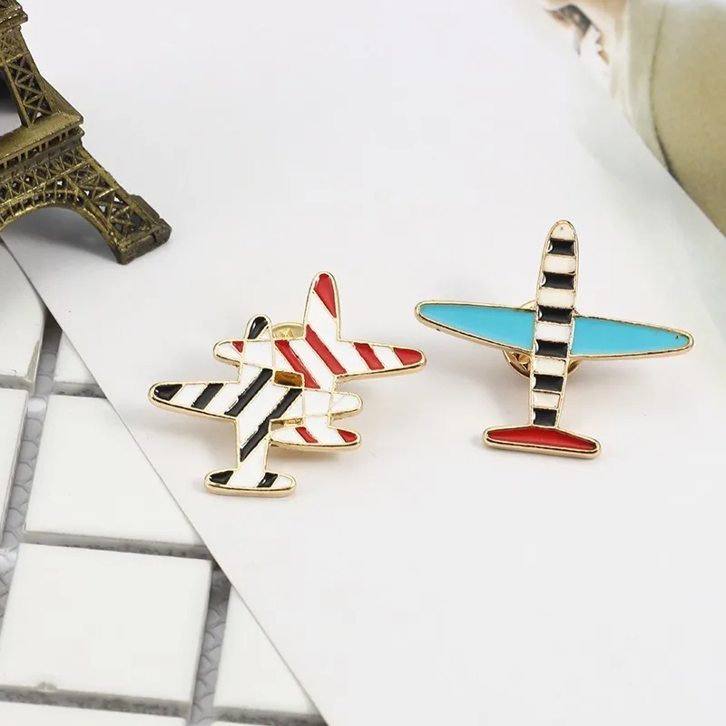 Fashion-Airplane-Brooch-Enamel-Pin-Cartoon-Tiny-Colorful-Aircraft-Air-Plane-Brooches-Women-Denim-Pins-Button (3)