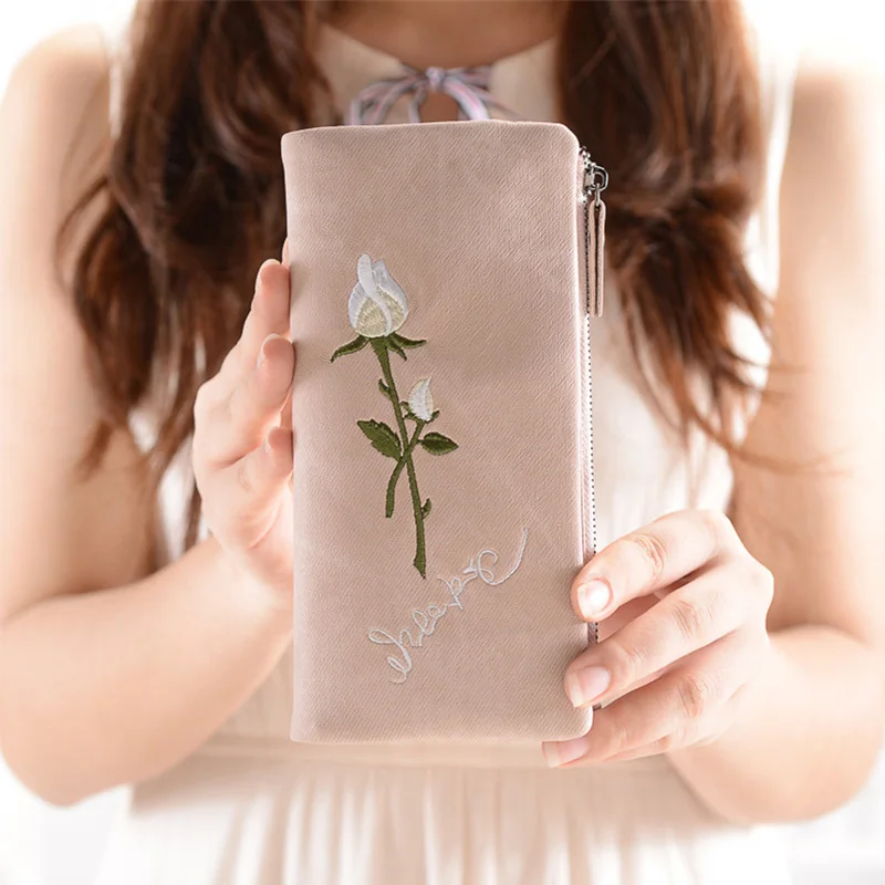 

Aosbos Women PU Leather Clutch Wallet Female Flower Long Purses Fashion Clutch Phone Purse 2019 Ladies Zipper Card Wallet