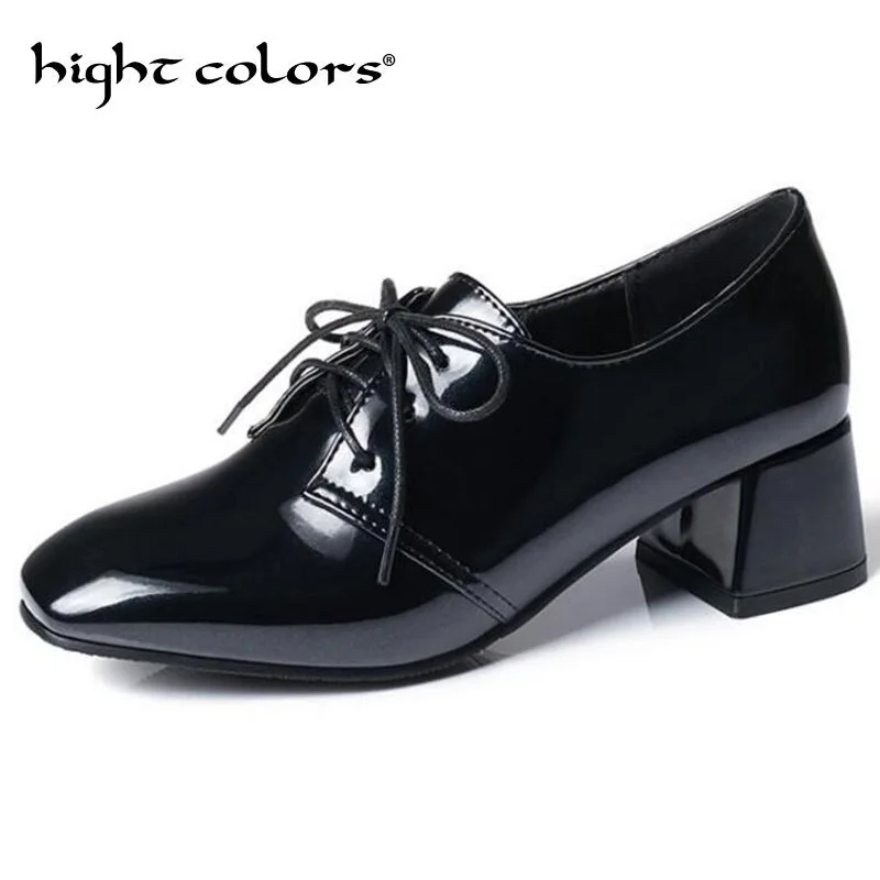 

Pigskin Genuine Leather Women Pumps Brogues Lace up Low Heels Round Toe Patent Leather Black Blue Oxfords Women Casual Shoes