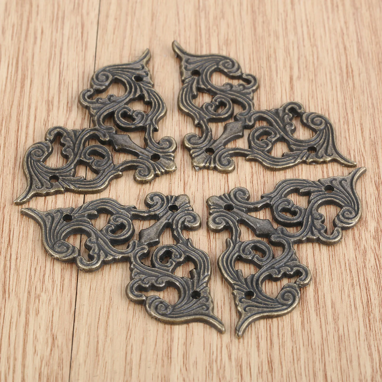 

4Pcs Corner Decorative Protectors 62*35mm For Menus Photo Frame Furniture Decorative Protector