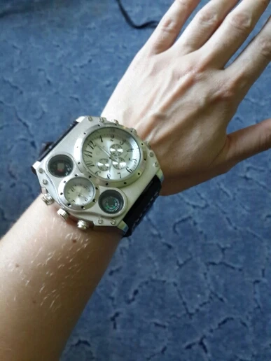 Для мужчин s часы OULM часы для мужчин Военная Униформа кварцевые наручные часы лучший бренд класса люкс Известный ТЕГ для
