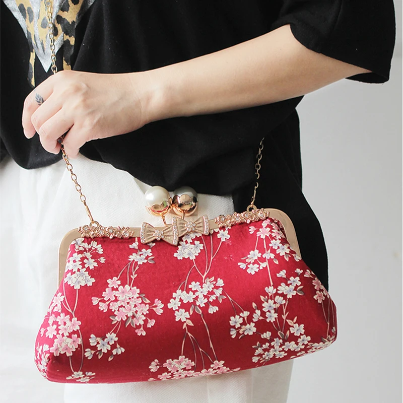 

Women Designer Handbags Handmade Japanese Vintage Ladies Messenger Shoulder Bag Pearl Metal Frame Girl Clutch Crossbody Bag