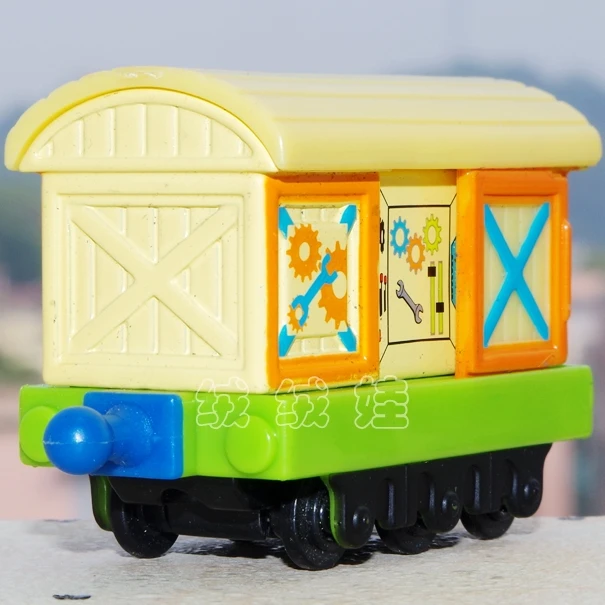 100 ORIGINAL CHUGGINGTON TRAIN BOX CARin Diecasts & Toy Vehicles from