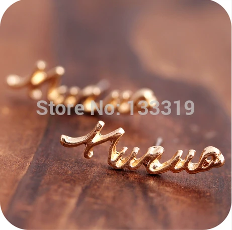 

2019 New Fashion Free Shipping,peach fashion personality letter HARAJUKU earring female Oe0001