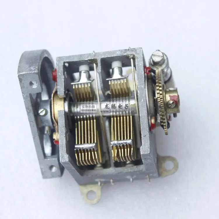 

New old product with dual variable capacitance 15PF-180PF*2 with reduction gear