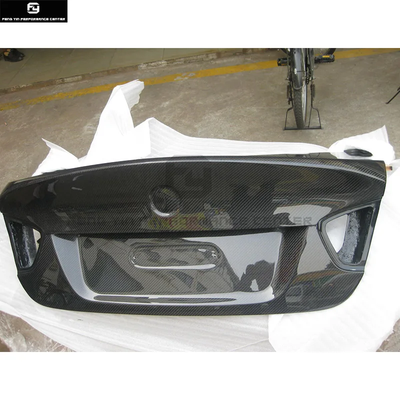 

E90 3 series 320i 325i CSL style Carbon Fiber Rear trunk lid Hood Bonnets for BMW E90 330i car body kit 05-08