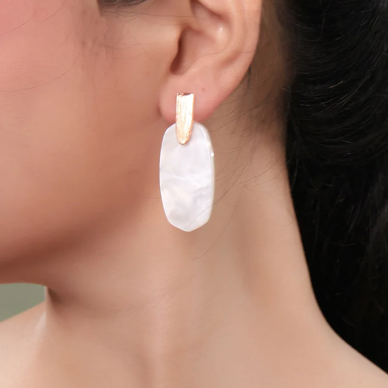 

Joolim Simple Geometric Resin Earring On Trend Earring Fashion Jewelry Wholesale