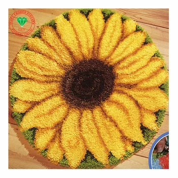 

Free Shipping DIY Needlework Kits Unfinshed Crocheting Yarn Mat Latch Hook Rug Kit Floor Mat Cartoon Sunflower Picture Carpet