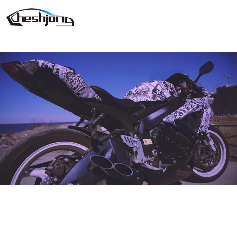 Black-White-Graffiti-Cartoon-Stickerbomb-For-Car-Motorcycle-Scooter-Scateboard-Helmet-DIY-Decal-Vinyl-Wrap-Adhesive-Film-Sheet-09