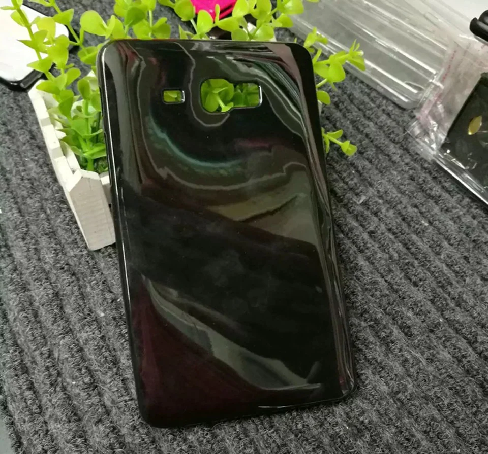 3332447217_1588069227