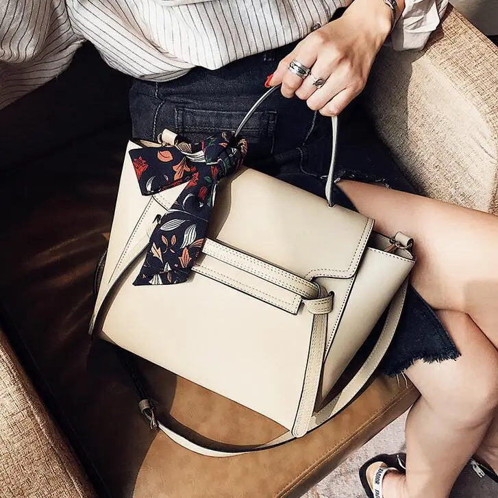 Beste Europese Mode Vrouwen Big zak vrouwen Designer Handtas 2018 Nieuwe Hoogwaardige PU Lederen Vrouwen Eenvoudige Draagbare schoudertas