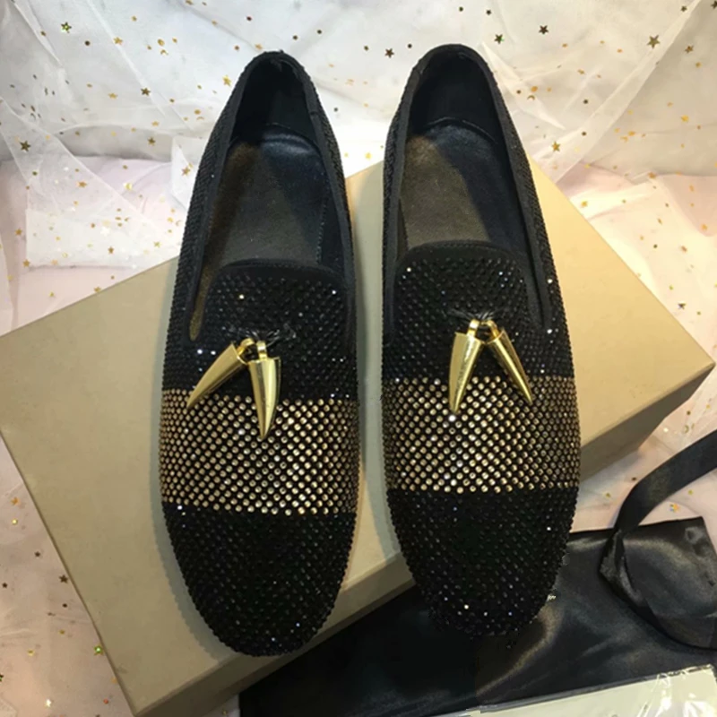 

Bling Bling Rhinstone Mens Loafers Runway Round Toe Slip On Party Wedding Shoes Gladiator Smoking Shoe Mens Casual Driving Shoes