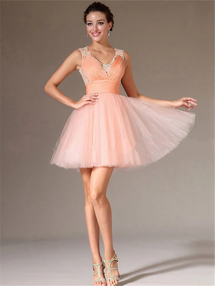 Пышное Короткое Розовое Платье