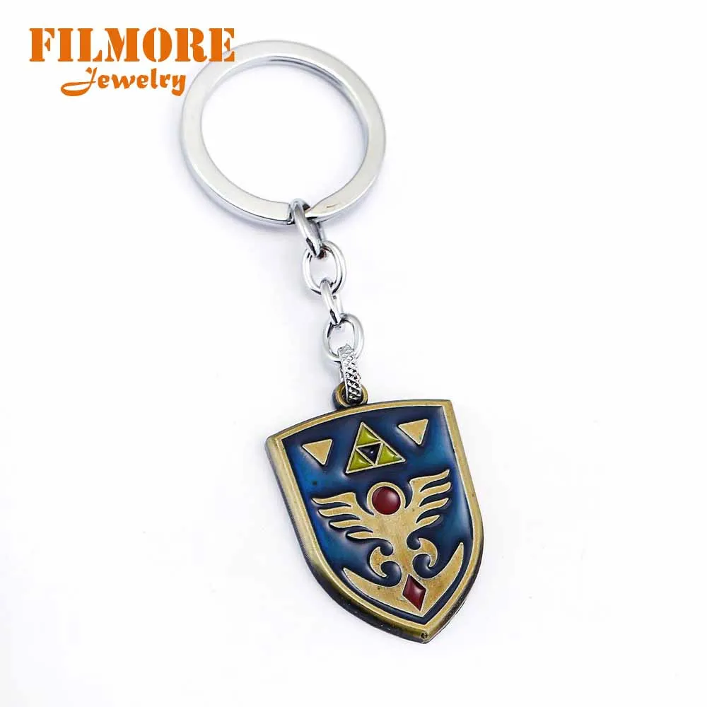 

2018 New Game The Legend of Zelda Keychain Metal Shield Enamel Zelda Keyring Key Holder for Men Birthday Christmas Gift Chaveiro