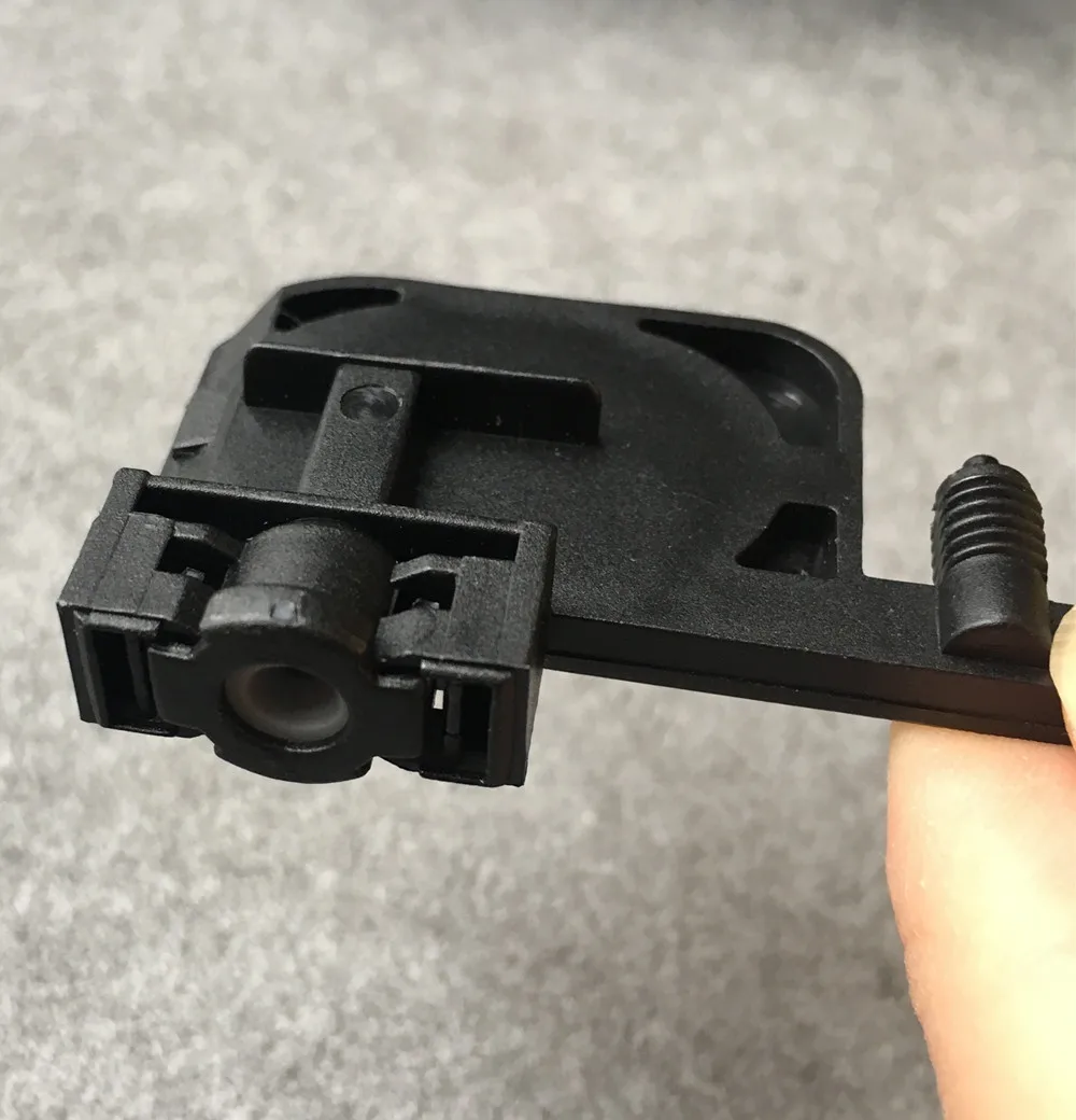 uv damper small square 1
