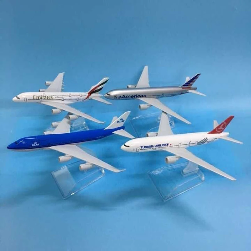 JASON TUTU Aircraft Model Diecast Metal 1:400 Emirates Airbus A380 16cm Airplanes Plane Model Airplane Model Turkey Boeing 777