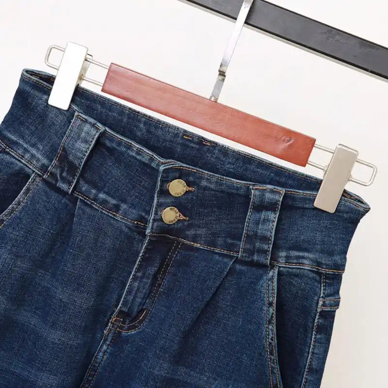 ladies jeans under 200