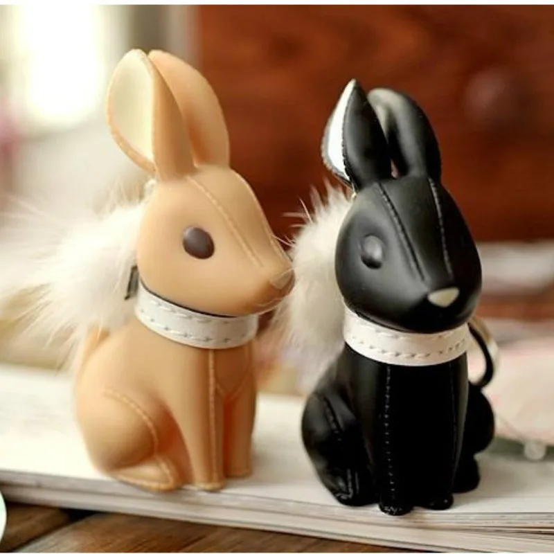 

MissXiang 2018 Creative Model Dog Keychain Pompom Rabbit Popular Versatile Rubber Keyring 8 Styles for Women Girl Sleutelhanger