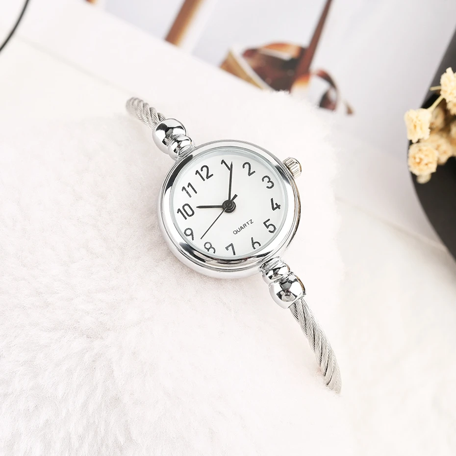 Women's Watch Unique Little Cute Smooth Dial Quartz Watch Fashion Silver Slim Bangle Bracelet Clock Gifts for Teen Girls Ulzzang 2018 (50)