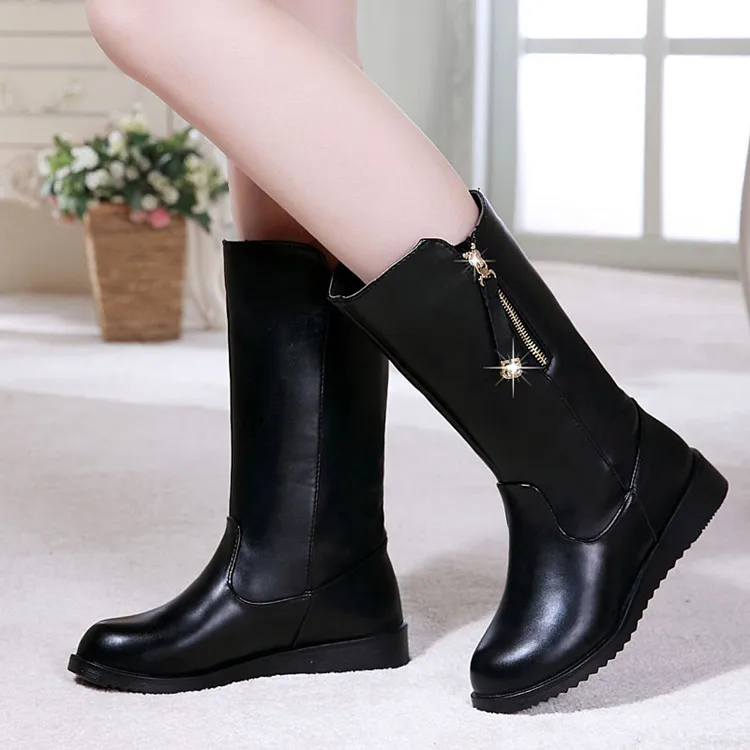 Flat black boots 2017 Flat black boots 2017