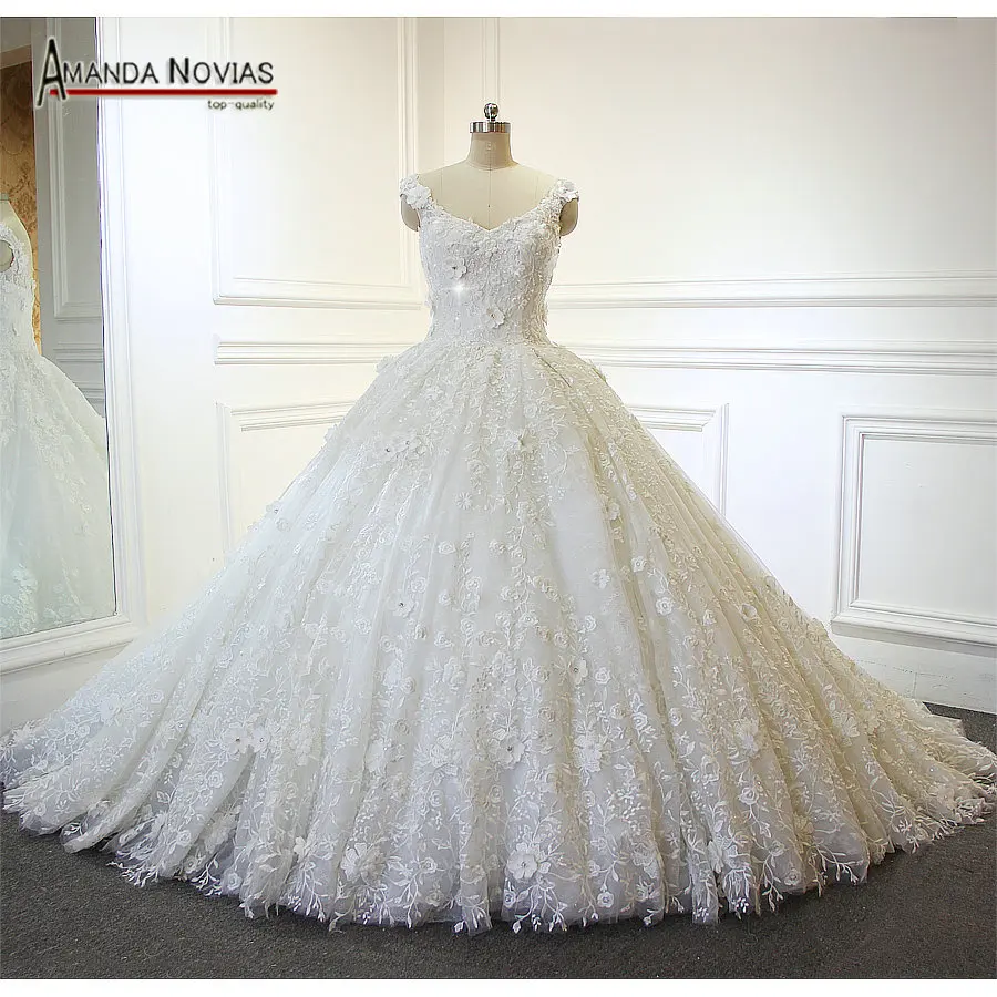 Свадебное платье с длинным шлейфом Amanda Novias полностью кружевное бисером|bridal dress|long
