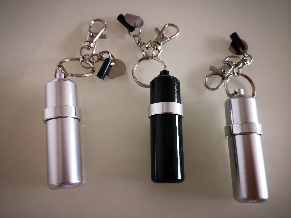 2pcs Mini portable metal kerosene oil FLUID can with key chain for