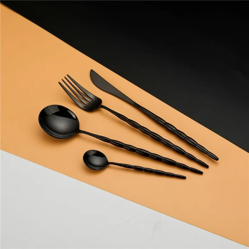 

24pcs/set New Creative Knight Black Stainless Steel Cutlery Set Flatware Set Dinner Knives Fork Spoon Set Dinnerware Tableware