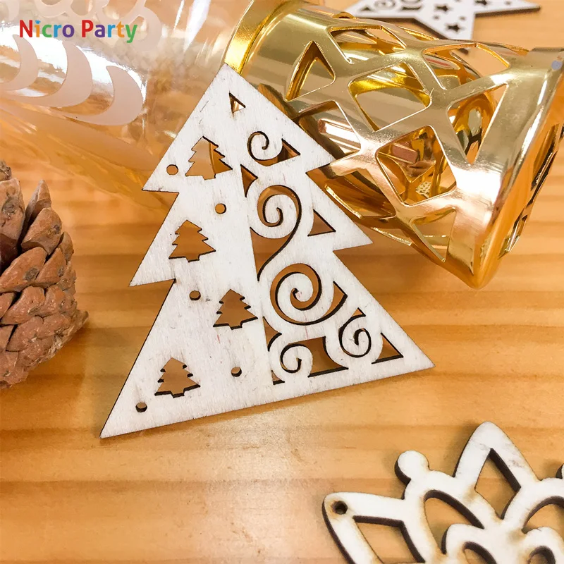 

Nicro Halloween Christmas New Year Snowflakes Wooden Pendants Ornaments for Xmas Tree Party Decorations Kids Gift #Chr22