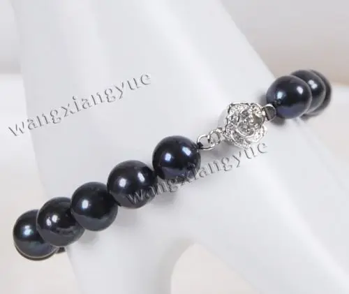 

9-9.5mm Black Akoya Cultured pearl bracelet 7.5" + Flower Clasp