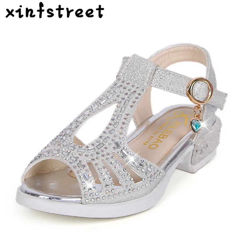 girls sandals (2)