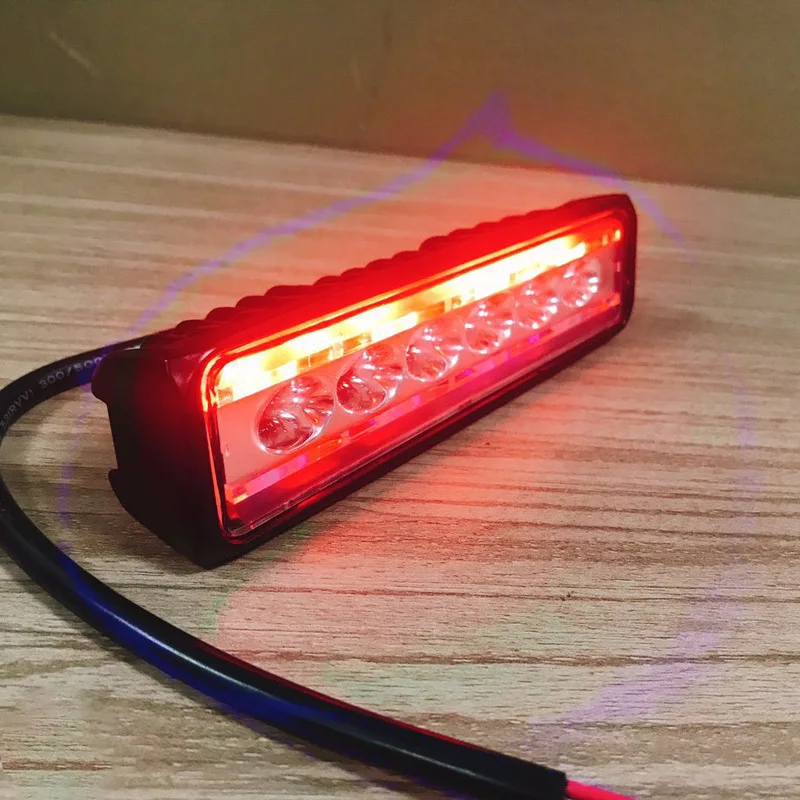 6 дюймов 18 Вт красный и синий мигающий 6LED автомобильный рабочий свет Прожектор инженерный вспомогательный свет над освещение машины