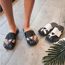 Летние Мужская обувь на плоской подошве шлепанцы новые модные с перекрестной шнуровкой шлепанцы призвание Приморский улица мужчины потертости Мокасины Босоножки из натуральной кожи